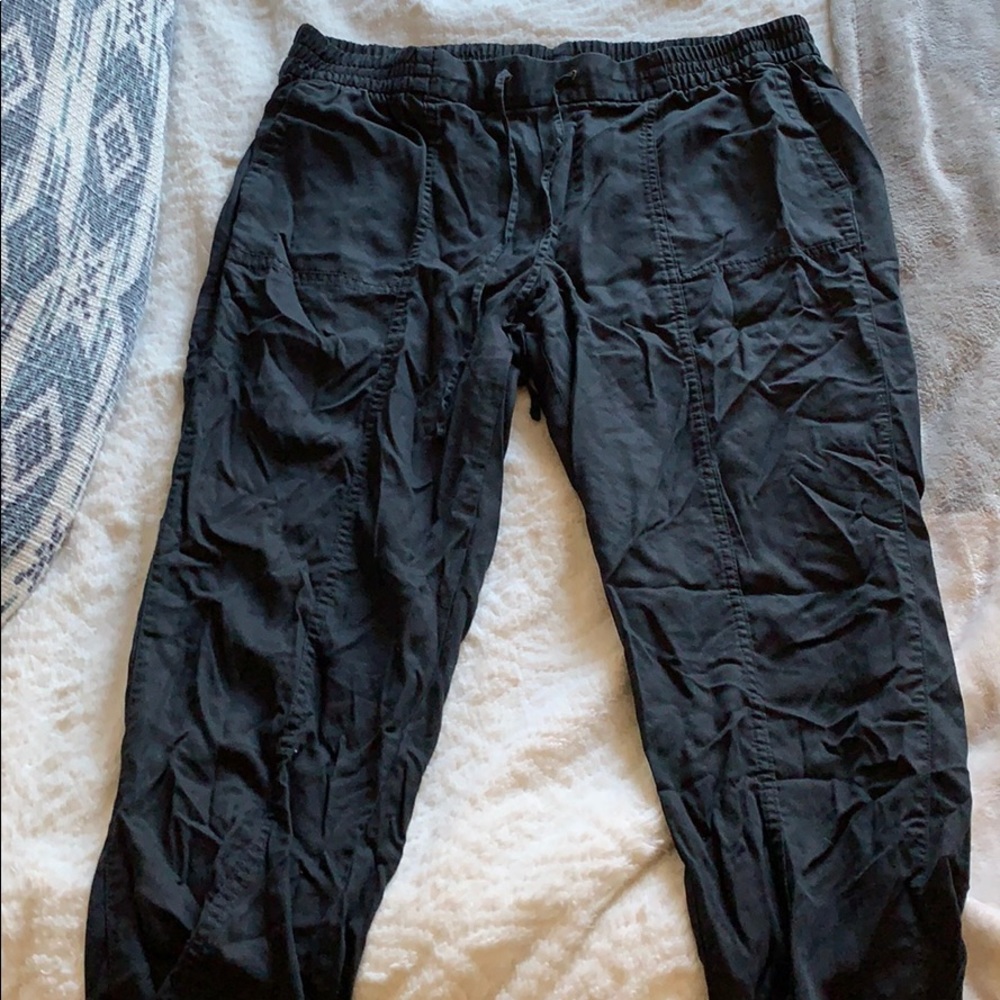 Capri Pants